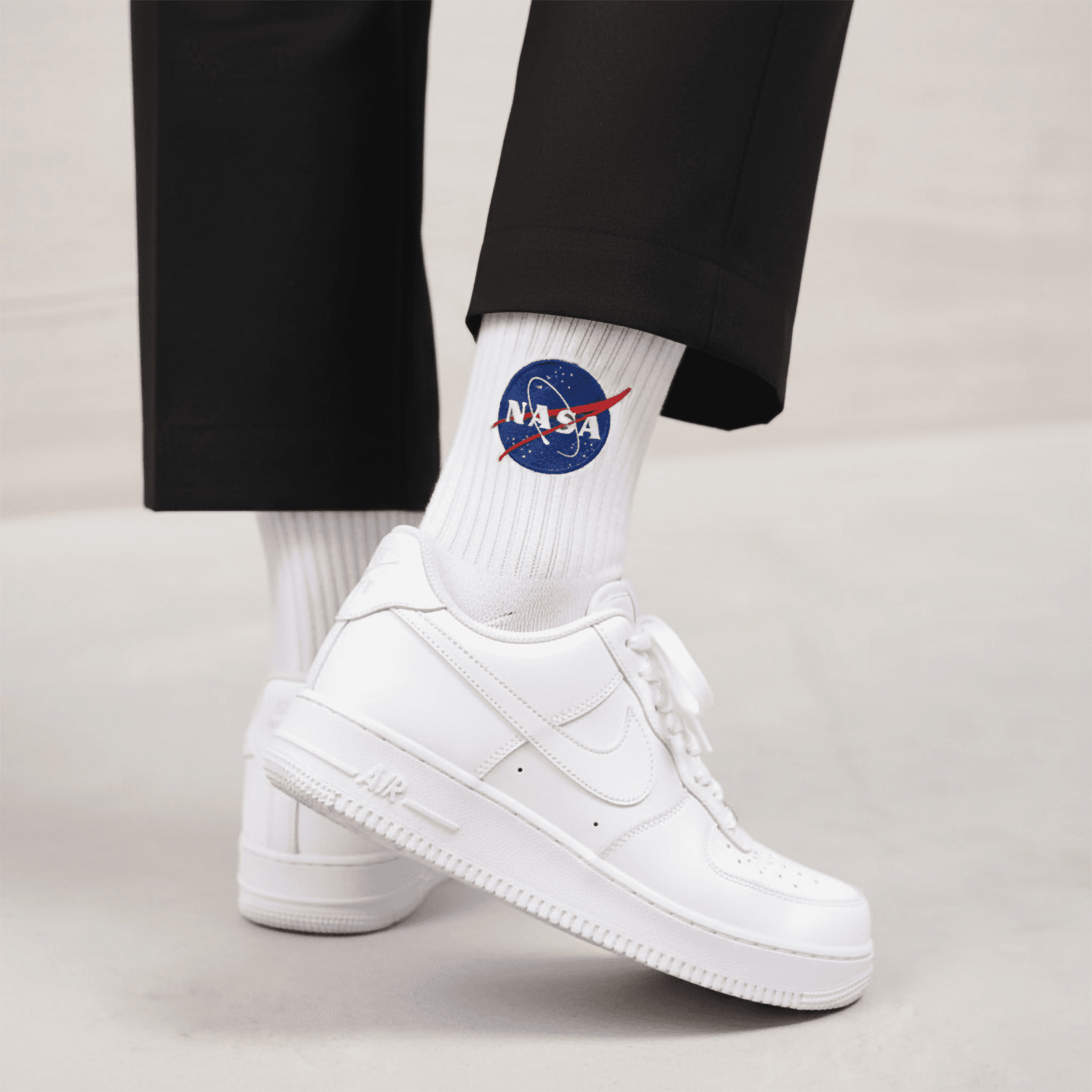 Socken mit eigenem Logo zum Sneaker